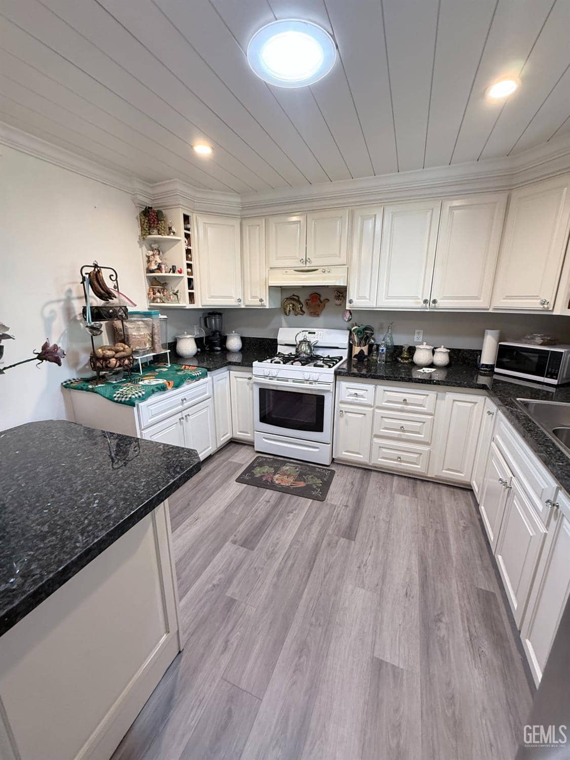 3535 Stine Road — photo 6