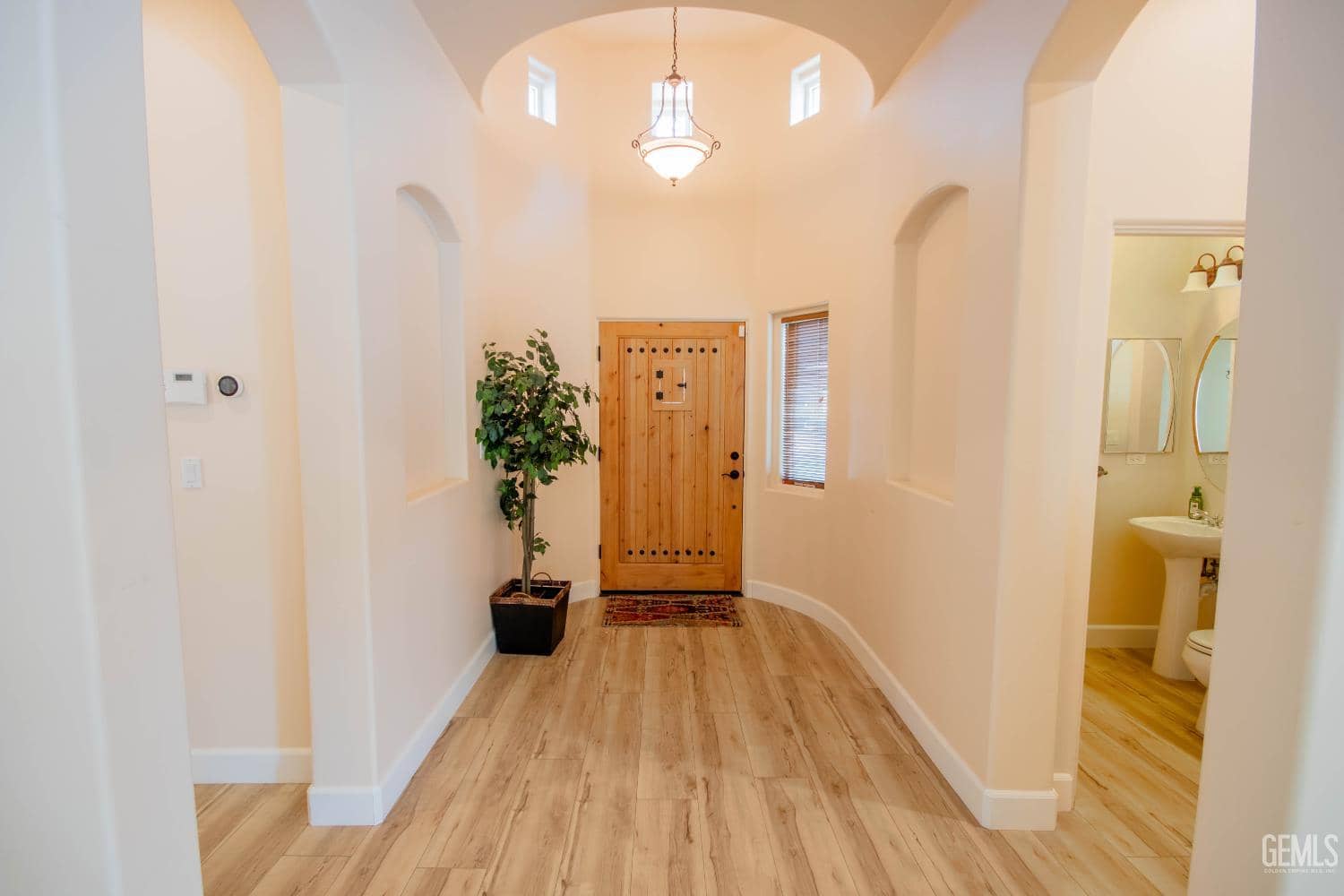 6313 Bellorita Drive — photo 5