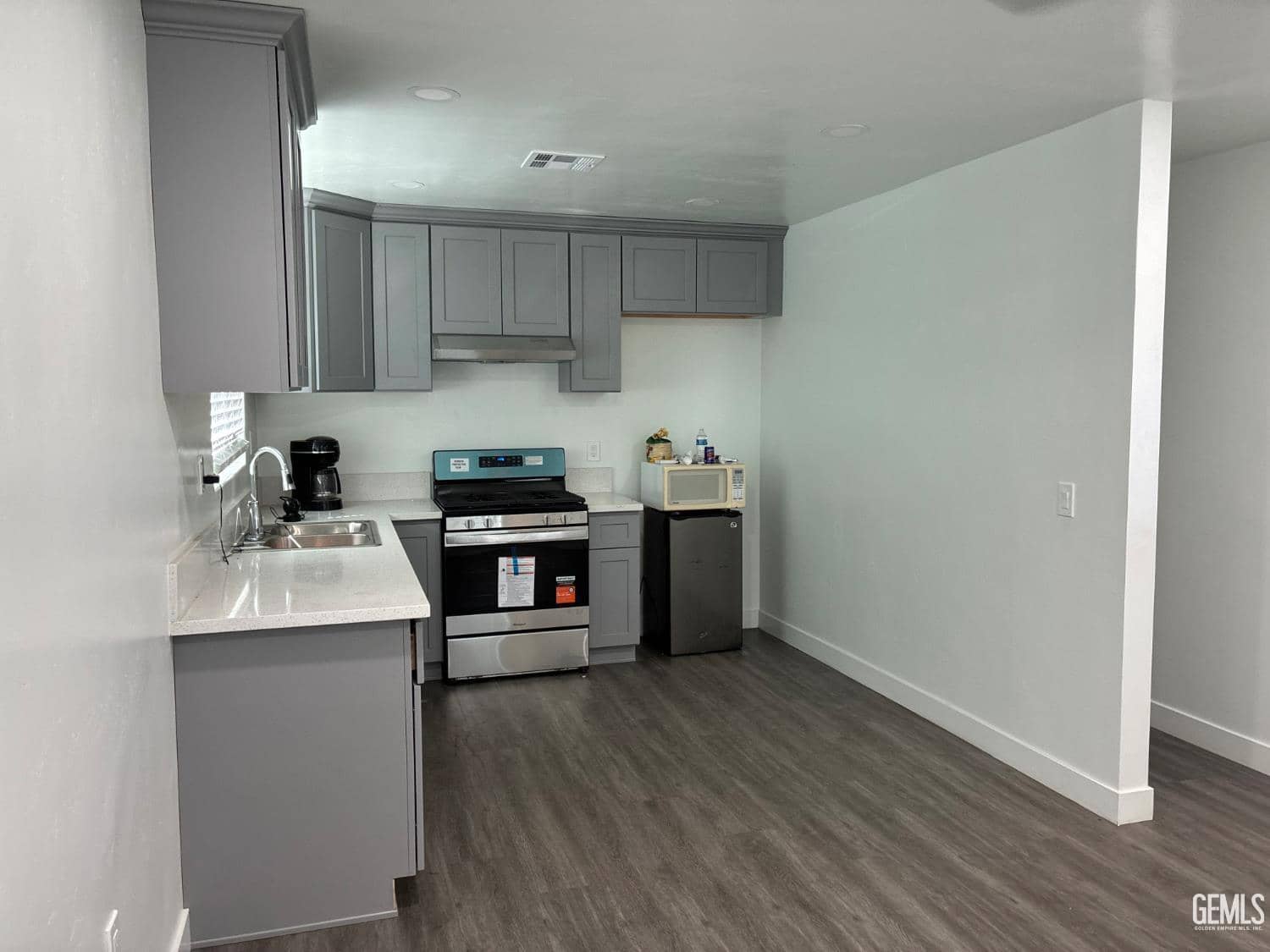 308 Whitlock Street — photo 6