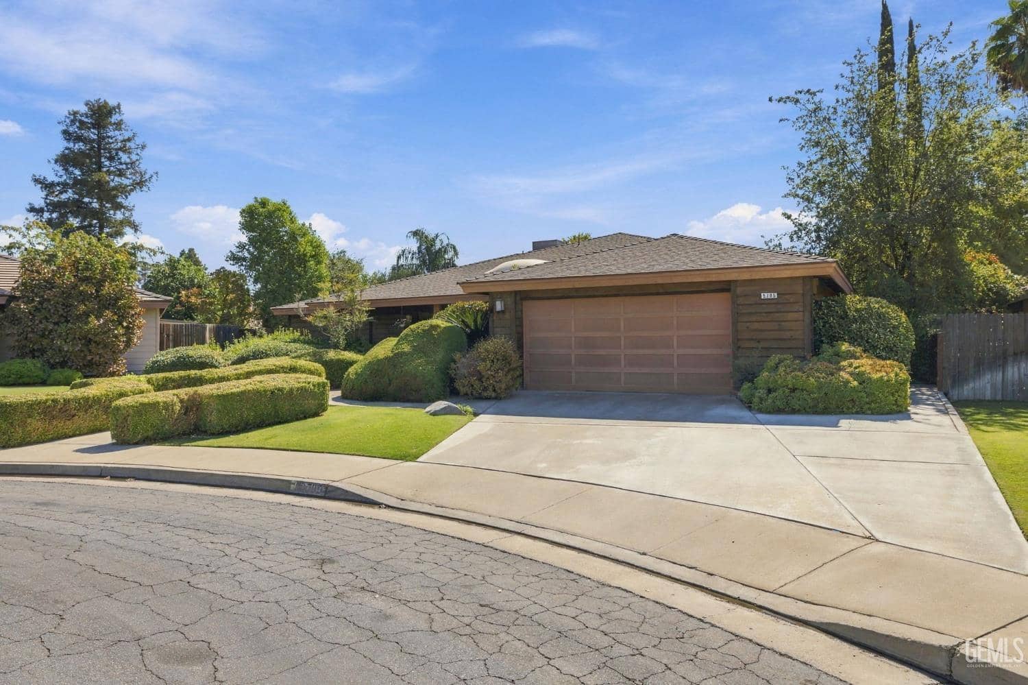 9705 Willow Oak Court — photo 4