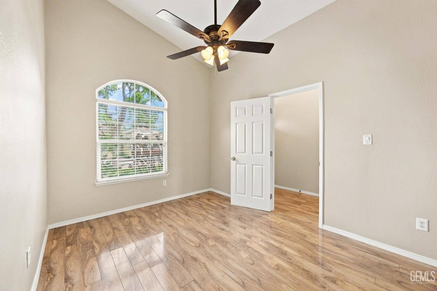 9517 Hamburg Court — photo 6