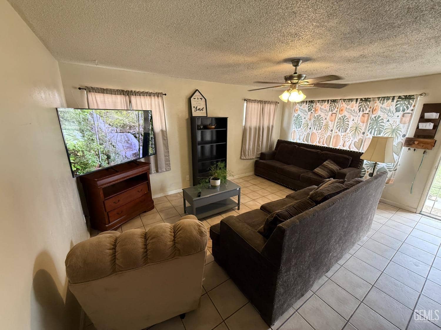 2724 Valencia Drive — photo 6