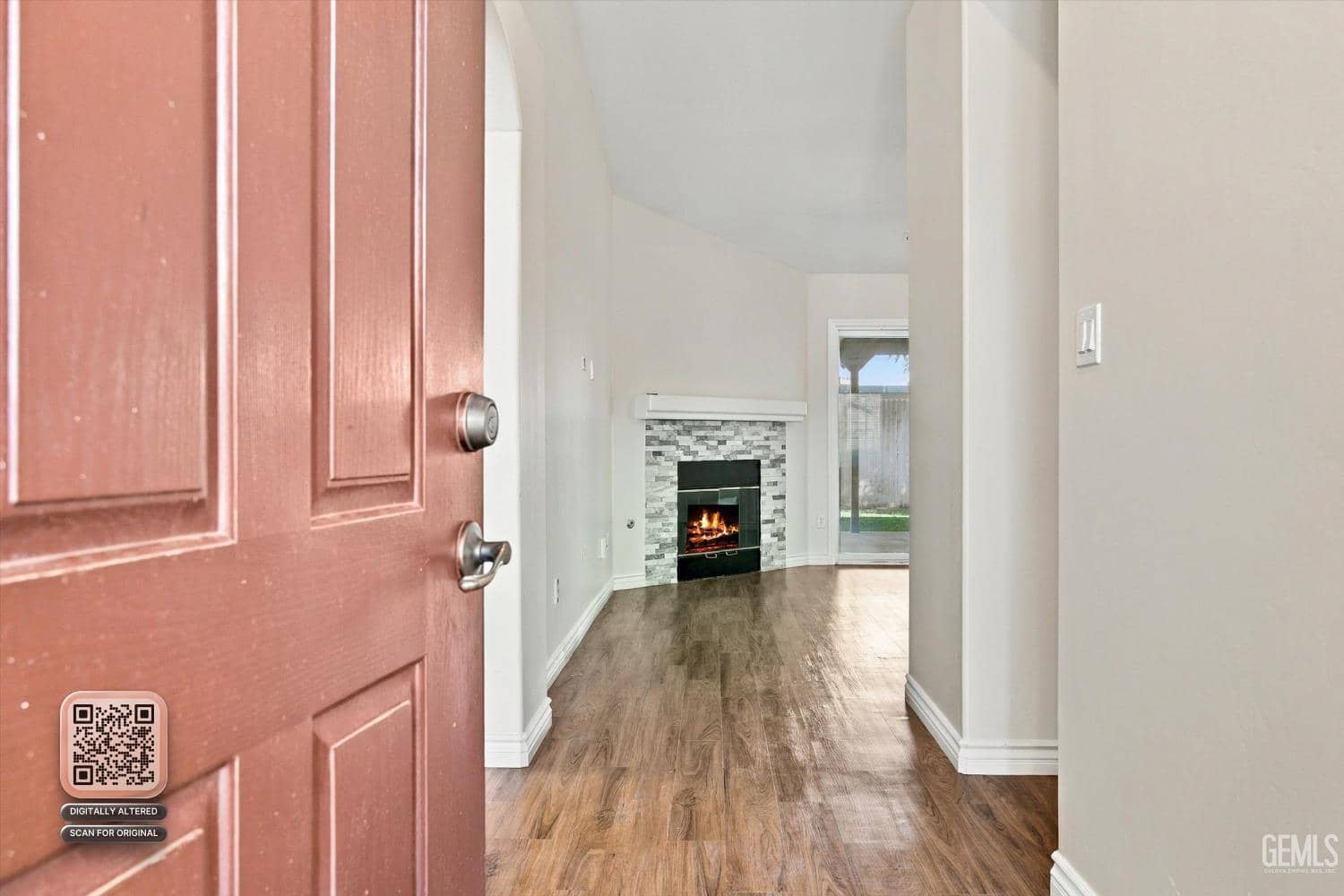 1102 Oshkosh Court — photo 5