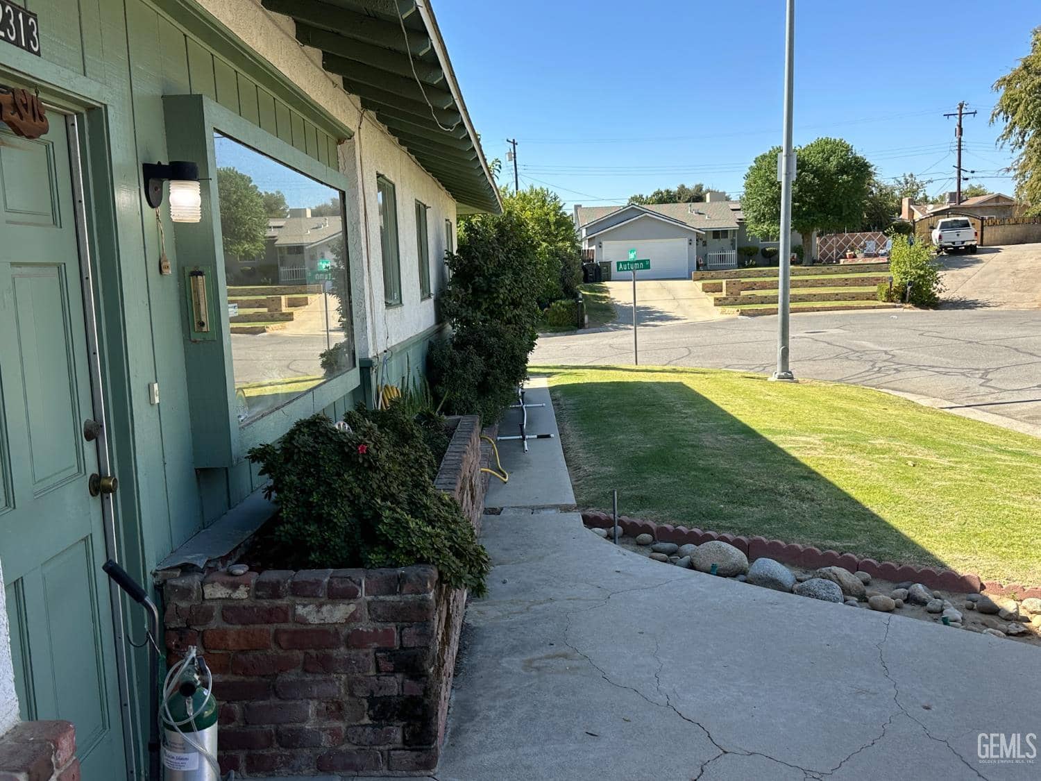 2313 Autumn Street — photo 6