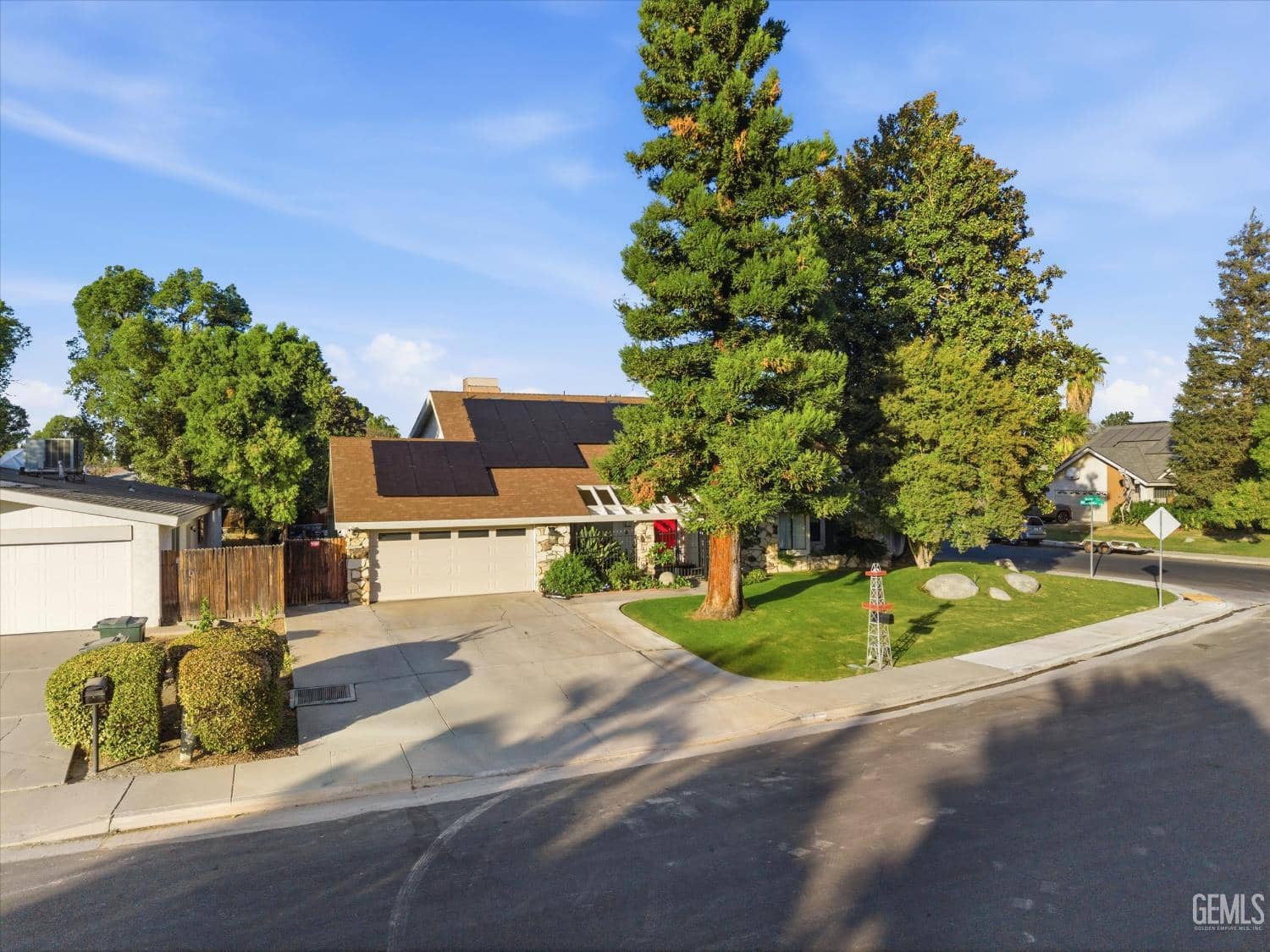 4300 Woodlake Drive — photo 5