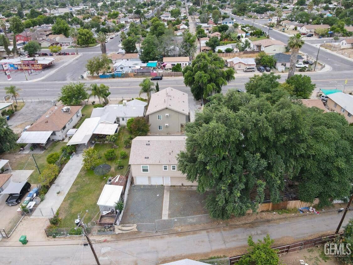 2207 River Boulevard — photo 3
